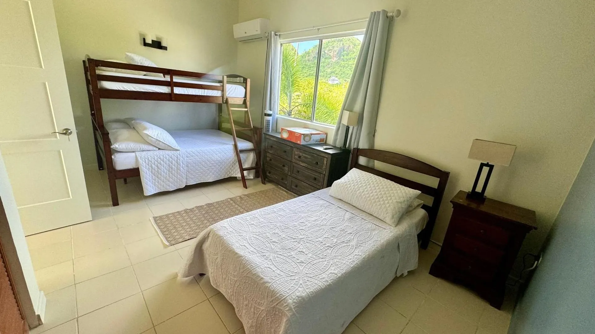 Villa Playa Jolly Harbour